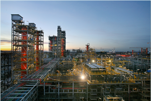 View of the Sanazarro refinery’s EST plant. Photo courtesy of Eni.